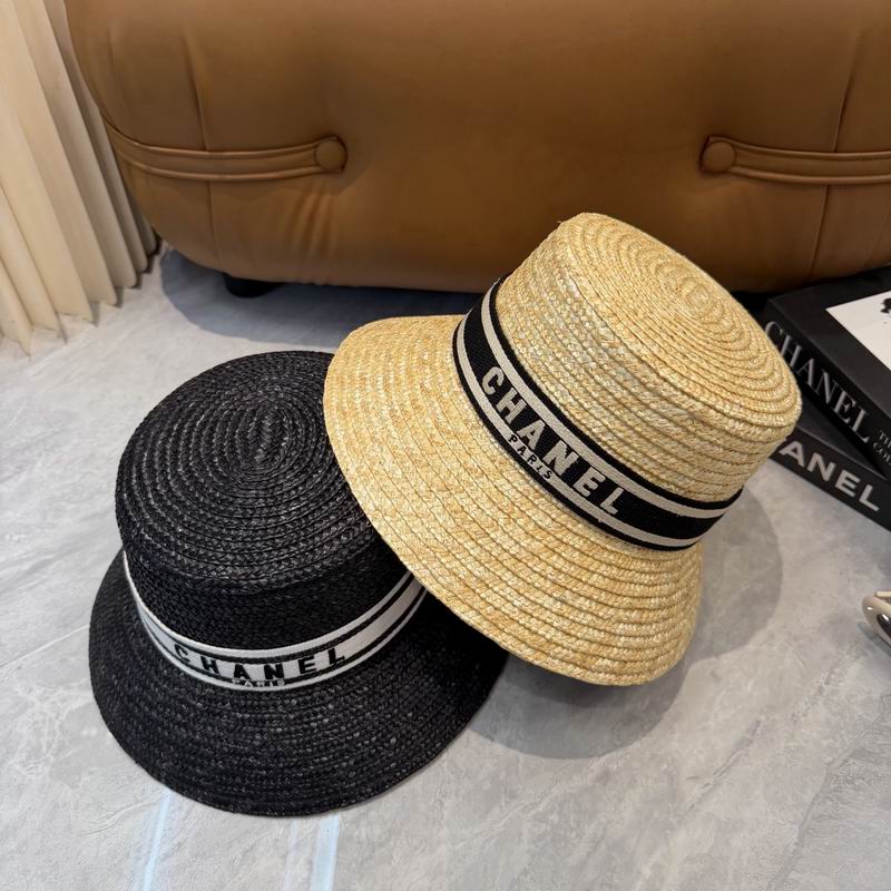 Chanel top hat dx146